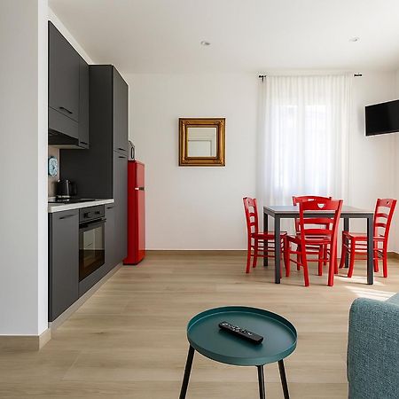 Le Belle Maison Peschiera del Garda Luaran gambar